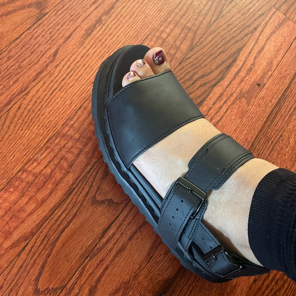 Black Strappy Sandals DR.martens